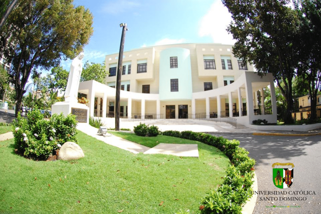 Universidad Católica Santo Domingo
